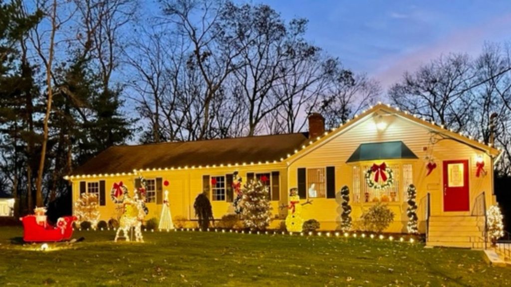 RE/MAX Sells Christmas – The Most Wonderful Time of the Year